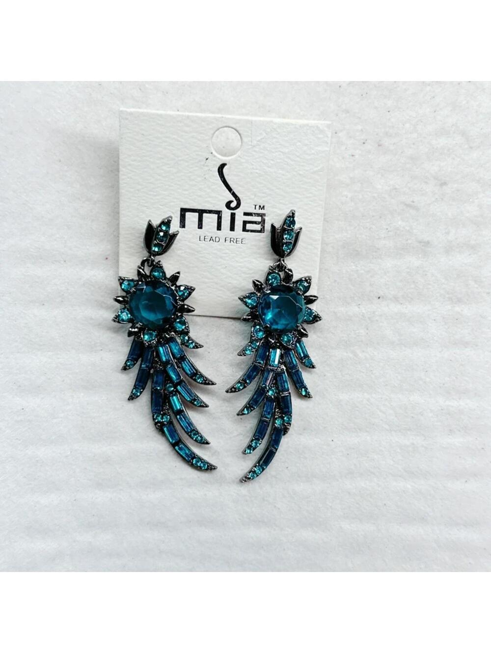 5214gc. Green and Gunmetal Earrings